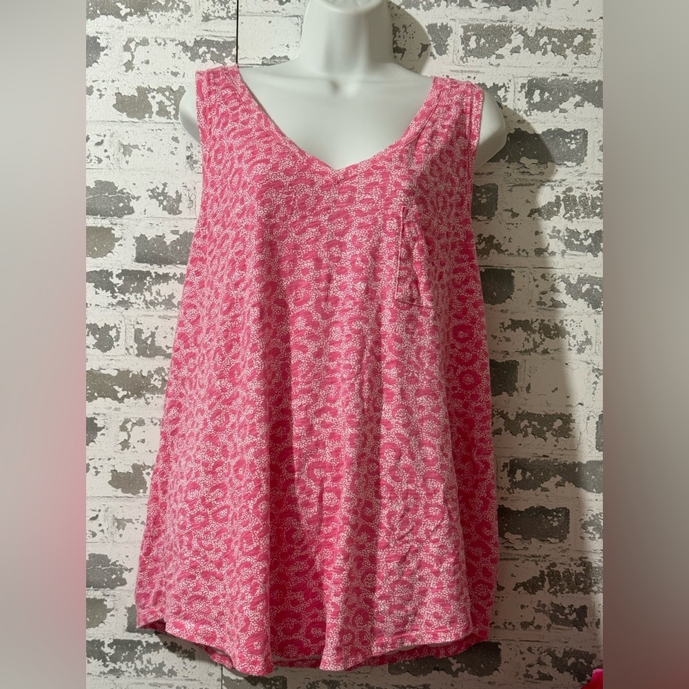 Torrid Pink and White Classic Fit Top
